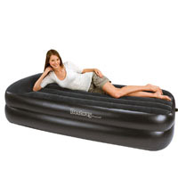 Надувная кровать BestWay 67403 с электронасосом 220В (203-152-48 см)