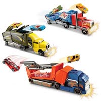 Грузовик Hot Wheels Y1868 "Безумное столкновение" (в асс.)