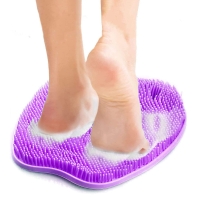 Коврик-скрабер силиконовый QJWDB с присосками для очищения и массажа ног фиолетовый